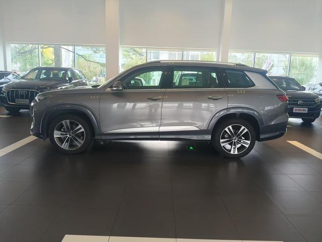 Audi Q6 2023 imagem de carro #5