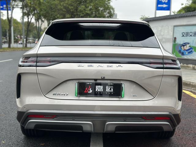 Denza N7 2023 صورة سيارة #5