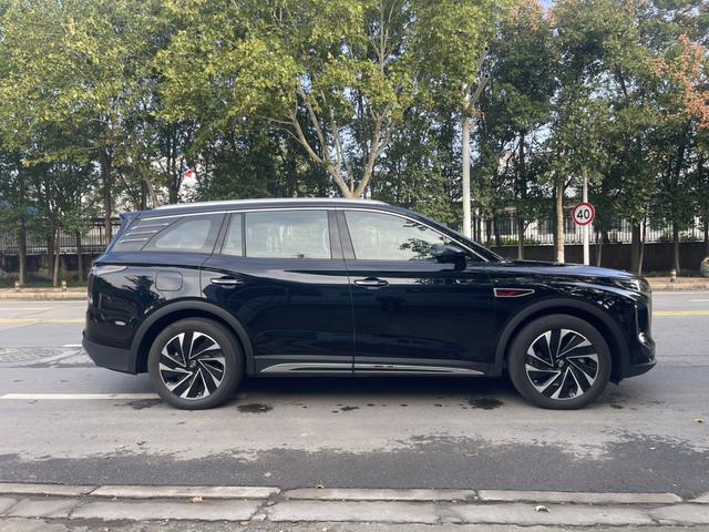 HongQi HS7 PHEV 2024 immagine di auto #5