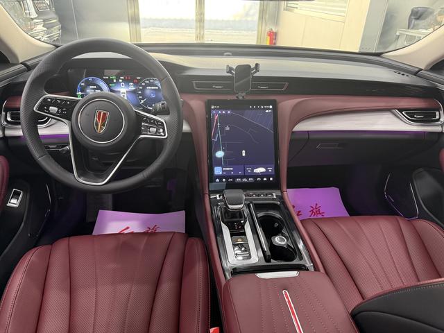 HongQi H5 PHEV 2025 car image #5