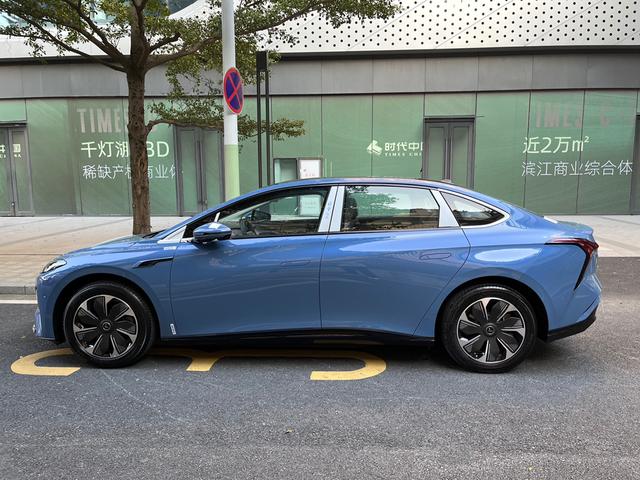 HongQi TianGong 05 2025 car image #5