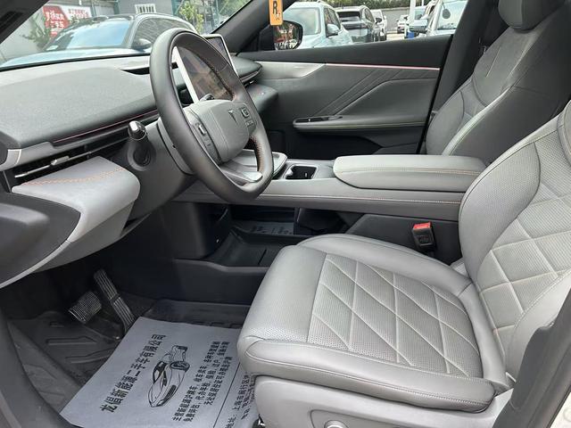 深蓝汽车 深蓝S05 2025 汽车图片 #5