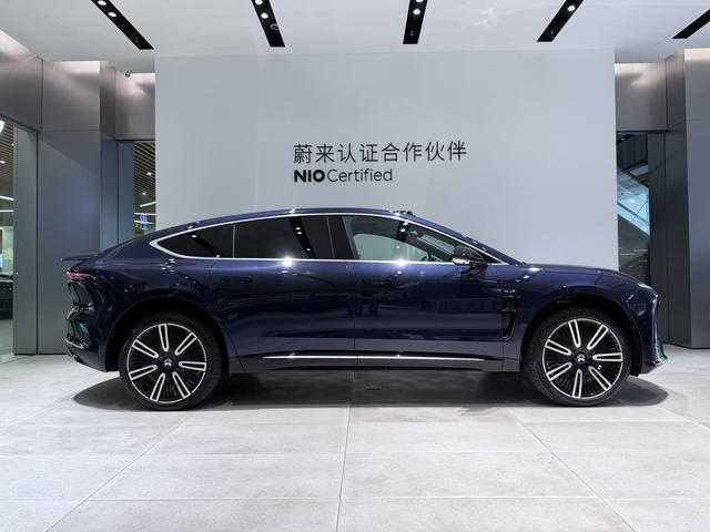 蔚来 蔚来ET9 2025 汽车图片 #5