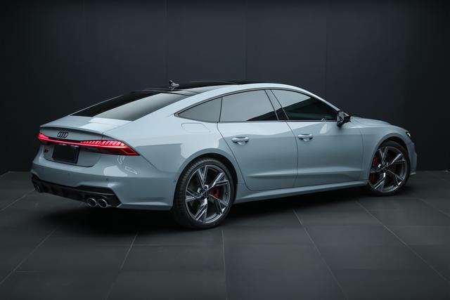 Audi S7 2024 imagem de carro #5