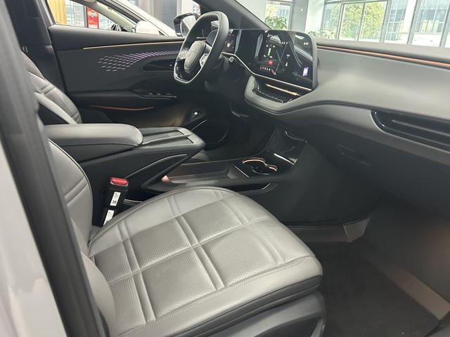 HongQi EH7 2024 car image #5