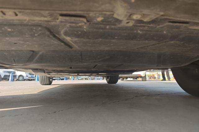 Audi Q2L e-tron 2020 imagen de coche #5