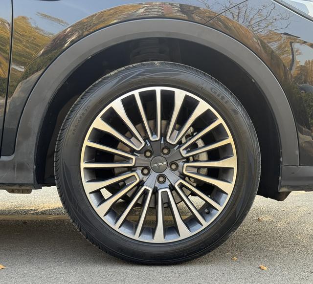 Jetour X70 PRO 2023 car image #5