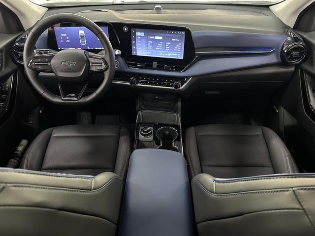 Chevrolet Equinox Plus 2025 car image #5