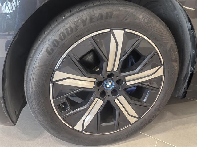 BMW iX 2023 #5 BMW iX 2023 immagine di auto #5