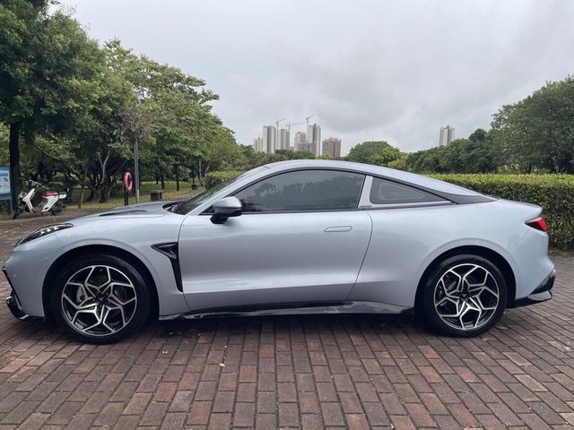 哪吒汽车 哪吒GT 2023 汽车图片 #5