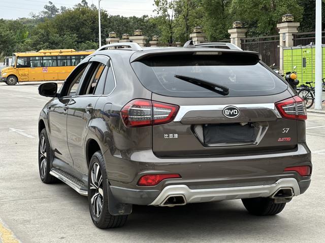 BYD S7 2017 #5 BYD S7 2017 car image #5