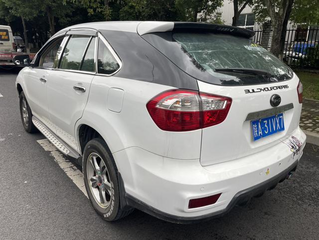 BYD S6 2012 #5 BYD S6 2012 car image #5