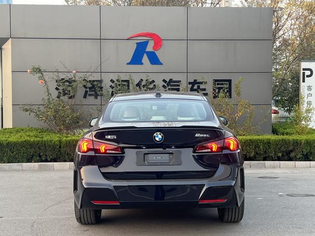 BMW 2 Series car image #5