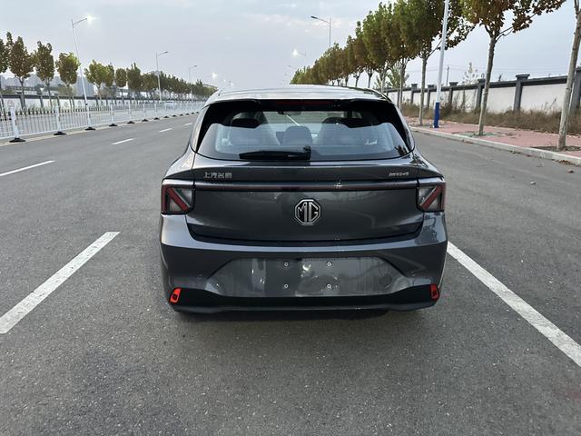 MG 4 EV 2025 #5 MG 4 EV 2025 car image #5
