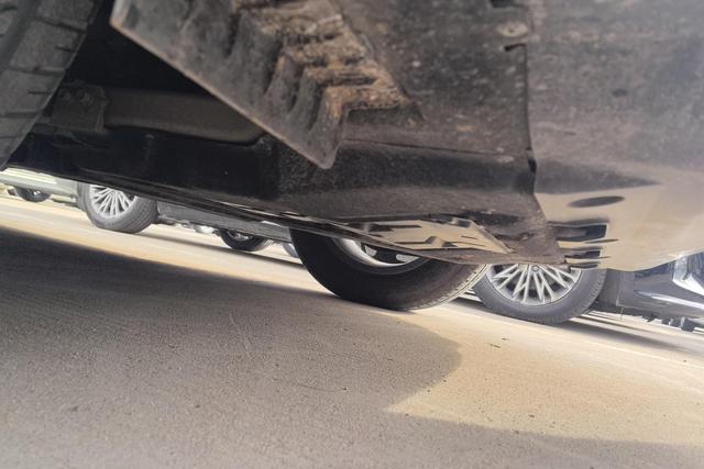 HongQi HS3 2024 car image #5