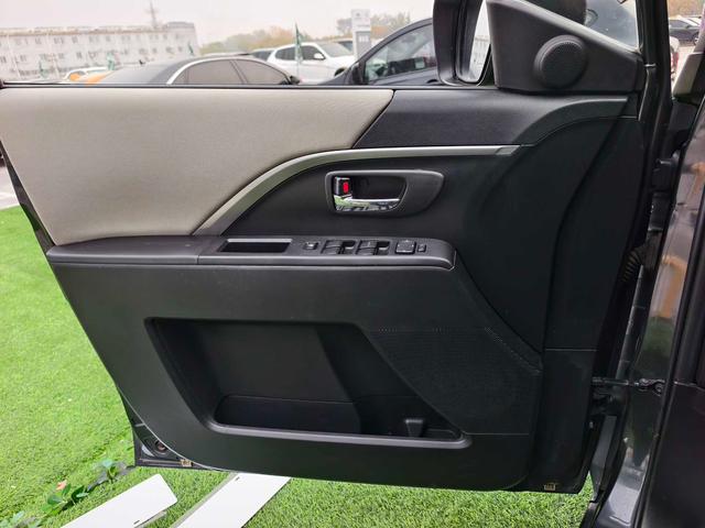 马自达 马自达5 2011 汽车图片 #5