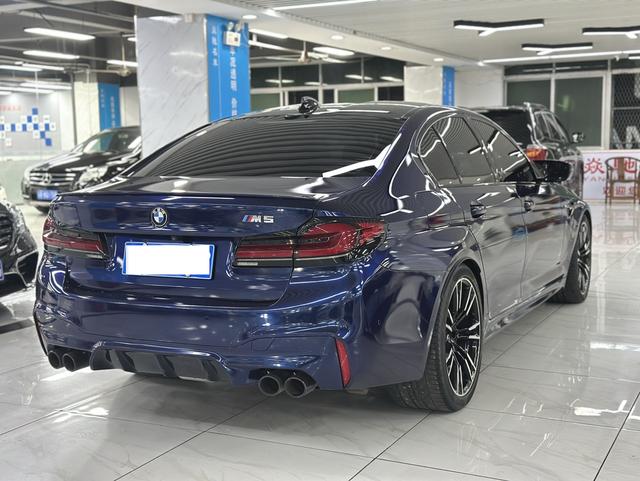BMW M5 2018 #5 BMW M5 2018 car image #5