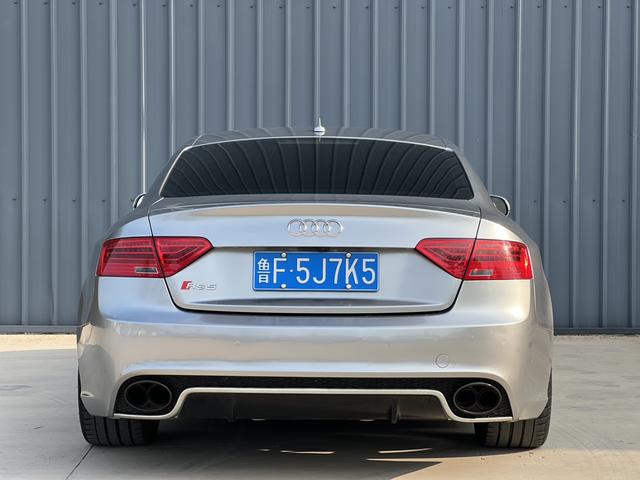 Audi RS 5 2014 car image #5