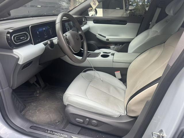 零跑汽车 零跑C01 2024 汽车图片 #5