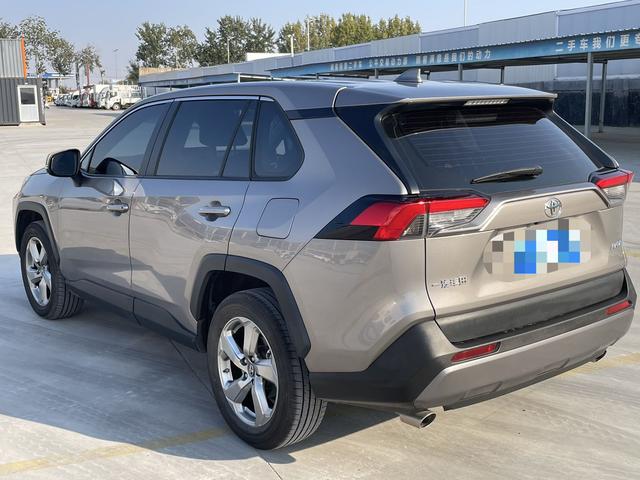 Toyota RAV4 Hybird E+ 2022 #5 Toyota RAV4 Hybird E+ 2022 car image #5