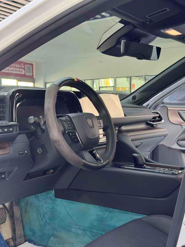 Toyota Crown 2024 #5 Toyota Crown 2024 immagine di auto #5