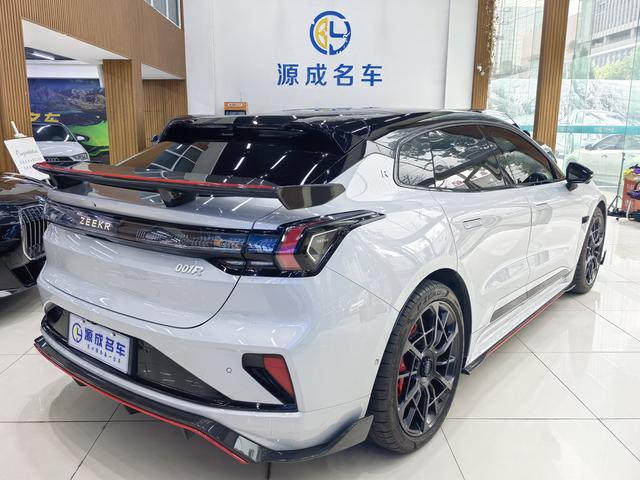 极氪 极氪001 FR 2023 汽车图片 #5