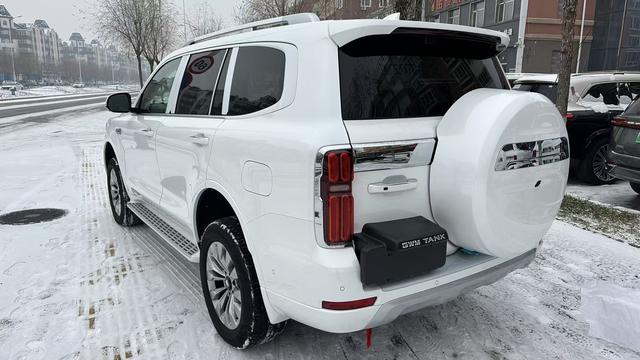 Tank 500 2025 car image #5