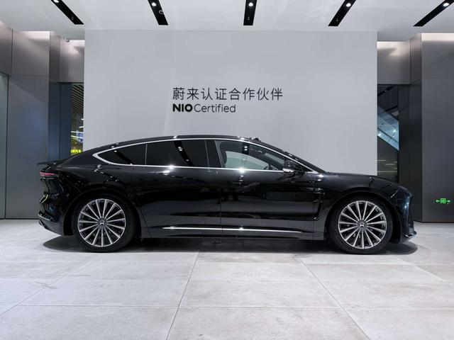 NIO ET9 2024 imagen de coche #5