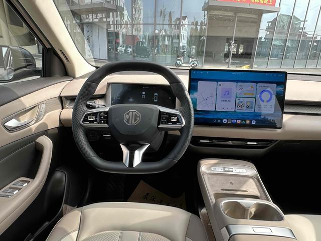 MG ES5 2024 imagem de carro #5