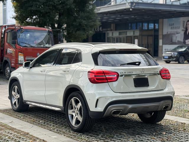 Mercedes-Benz GLA Class (Imported) 2016 car image #5