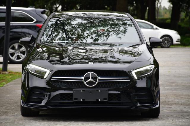 Mercedes-Benz A AMG 2020 image de voiture #5