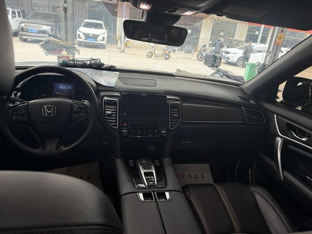 Honda UR-V 2022 #5 Honda UR-V 2022 car image #5