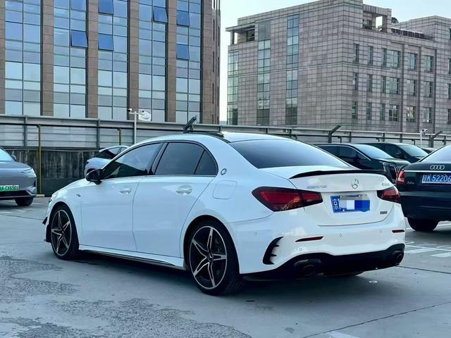 Mercedes-Benz A AMG 2024 #5 Mercedes-Benz A AMG 2024 صورة سيارة #5