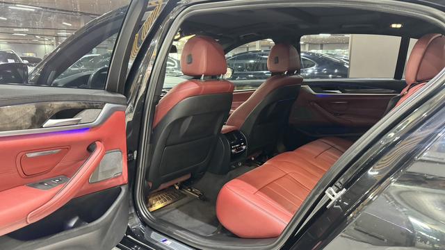 BMW M8 2017 #5 BMW M8 2017 car image #5