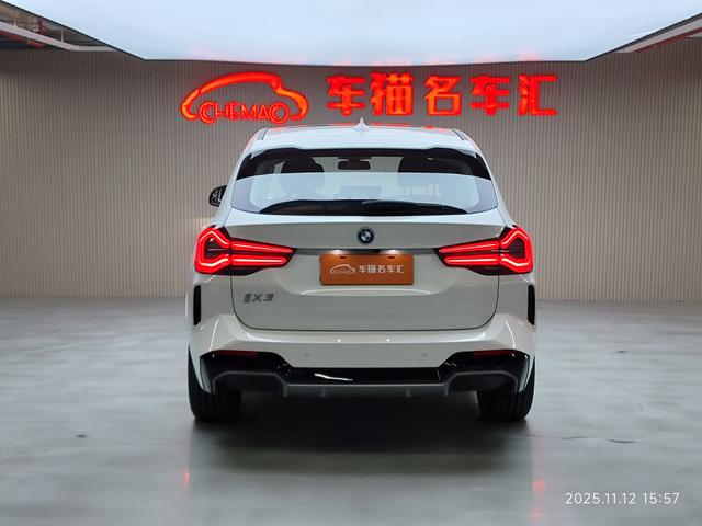 BMW M8 2022 imagem de carro #5