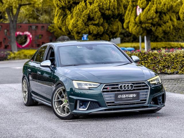 Audi S4 2019 صورة سيارة #5