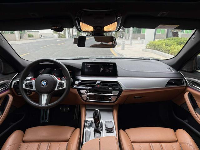 BMW 5 Series (Imported) 2020 car image #5