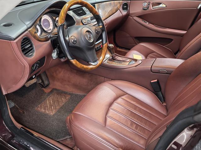 Mercedes-Benz CLS Class 2011 car image #5