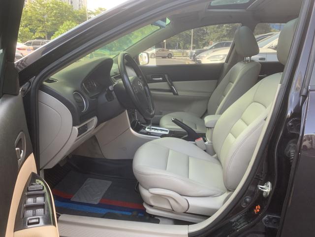 Mazda 8 (Imported) 2012 imagem de carro #5