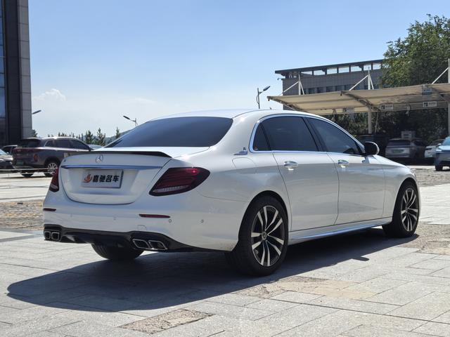 Mercedes-Benz M AMG 2017 صورة سيارة #5