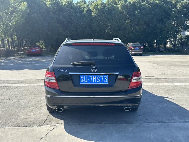 Mercedes-Benz M AMG 2011 صورة سيارة #5