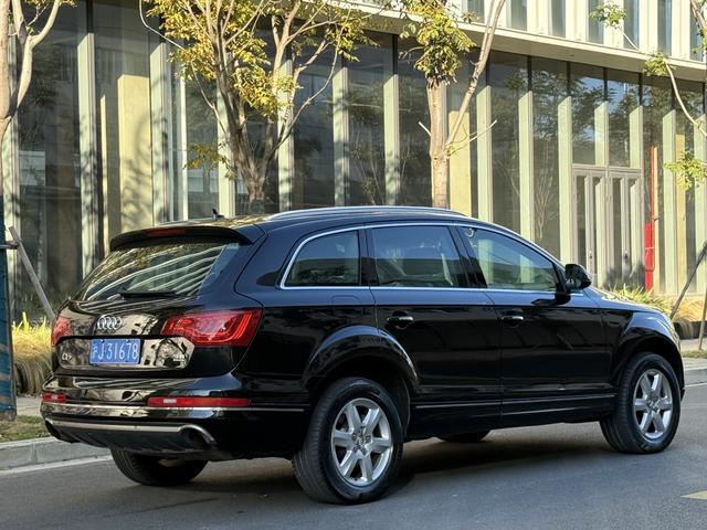 Mercedes-Benz SLK AMG 2009 car image #5