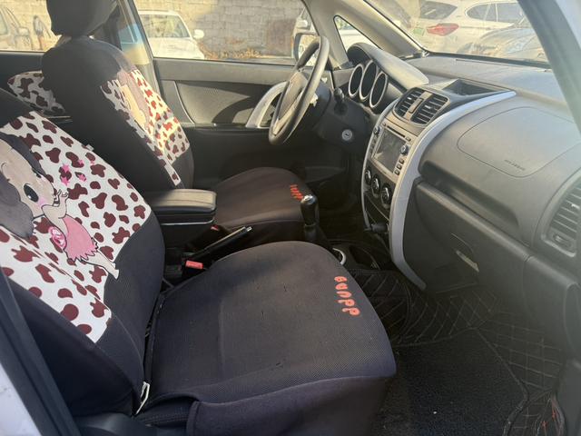 Changan BenBen 2015 image de voiture #5