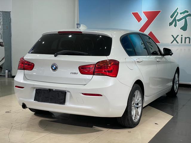 BMW iX M60 2018 صورة سيارة #5