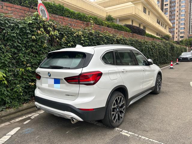 BMW iX M60 2021 #5 BMW iX M60 2021 car image #5