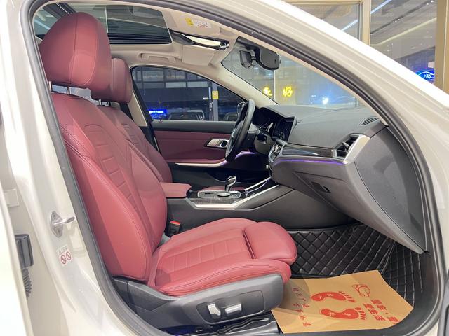 BMW X7 M60i 2021 immagine di auto #5