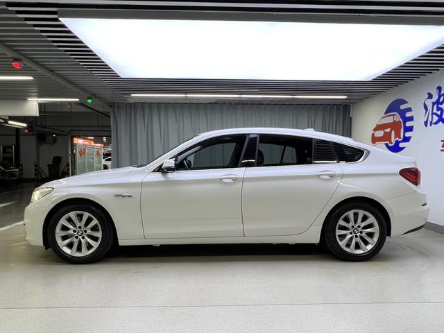 BMW X7 M60i 2014 #5 BMW X7 M60i 2014 car image #5