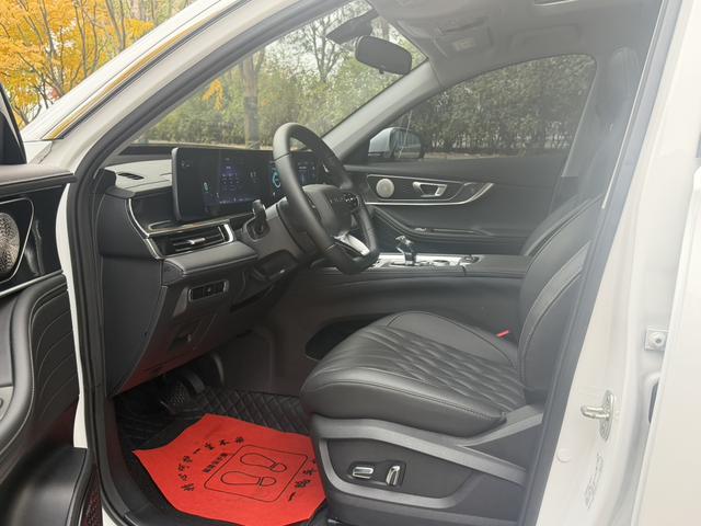 Chery Tiggo 8 Plus e+ 2024 car image #5