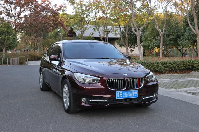 BMW 5 Series GT 2012 #5 BMW 5 Series GT 2012 صورة سيارة #5