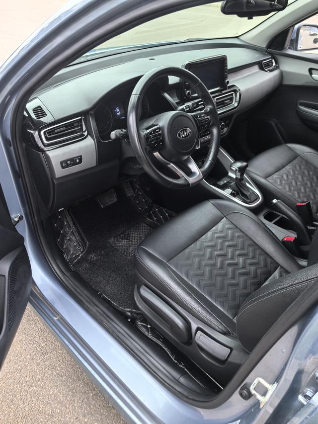 Kia Forte 2018 immagine di auto #5